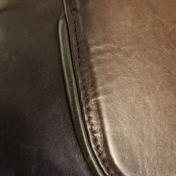 VINTAGE RK HANDBAG, IN CHESTNUT WITH OLIVE PIPING. - Picture 5 of 5